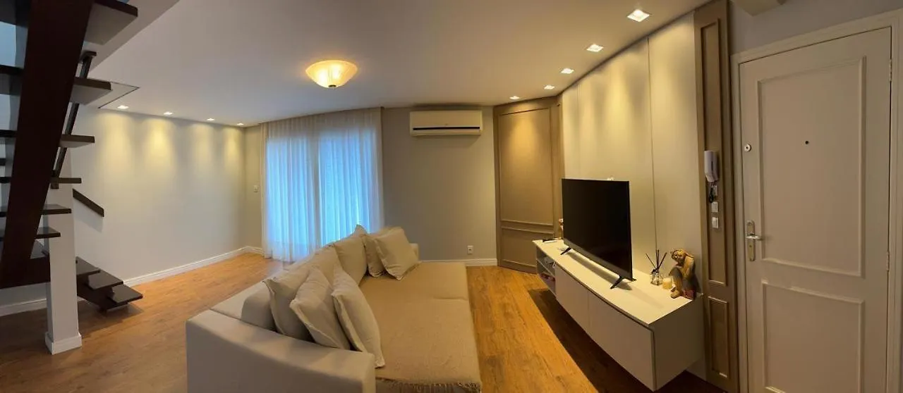 Cobertura Picarras Beach 0*,